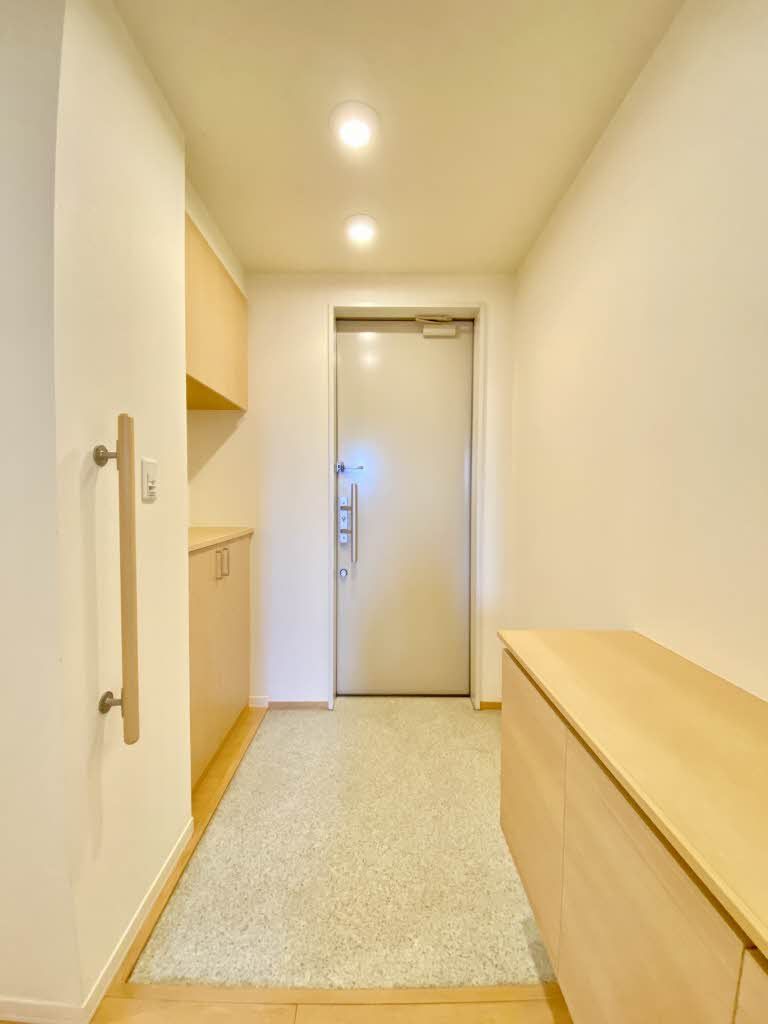 玄関　玄関