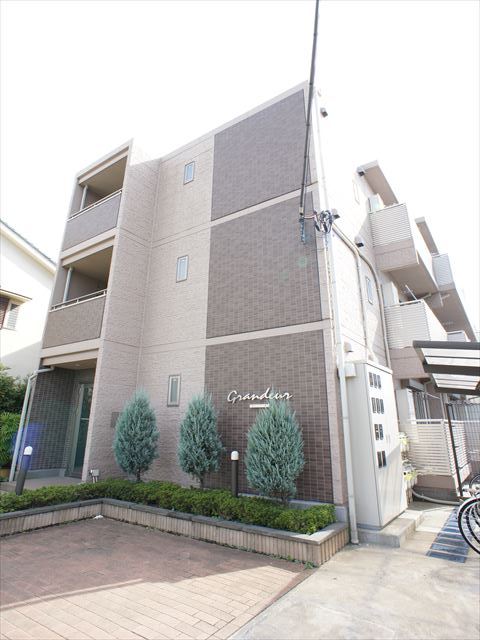 建物外観　当社管理物件でご案内はお任せ下さい。