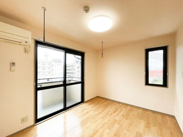 居室・リビング　洋室