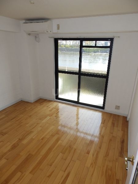 居室・リビング　別部屋のお写真です。ご参考になれば幸いです。