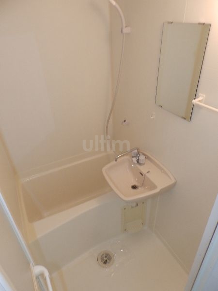 洗面設備　別部屋のお写真です。ご参考になれば幸いです。