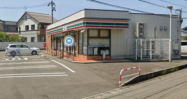 コンビニ　セブンイレブン新潟巻南店（コンビニ）まで350m