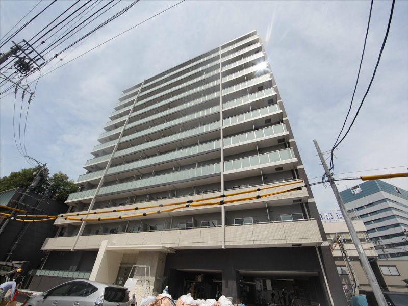 建物外観　外観　防犯カメラ付　オートロック　宅配ＢＯＸ