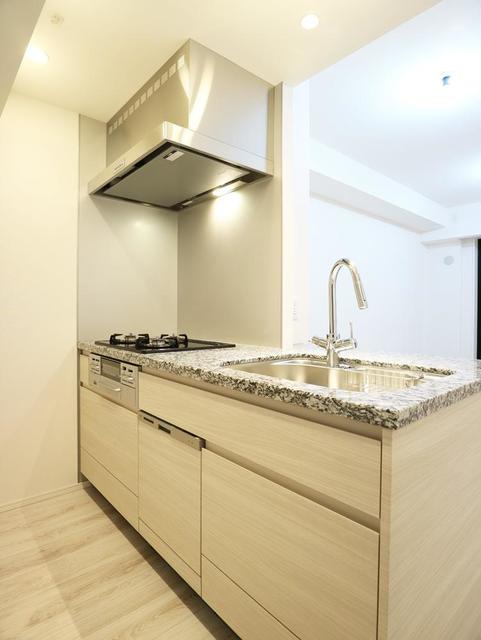 キッチン　※写真は同タイプ住戸です。