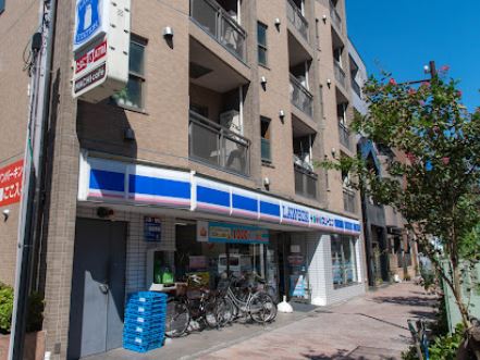 コンビニ　ローソン・スリーエフ 中野弥生町店（コンビニ）まで428m