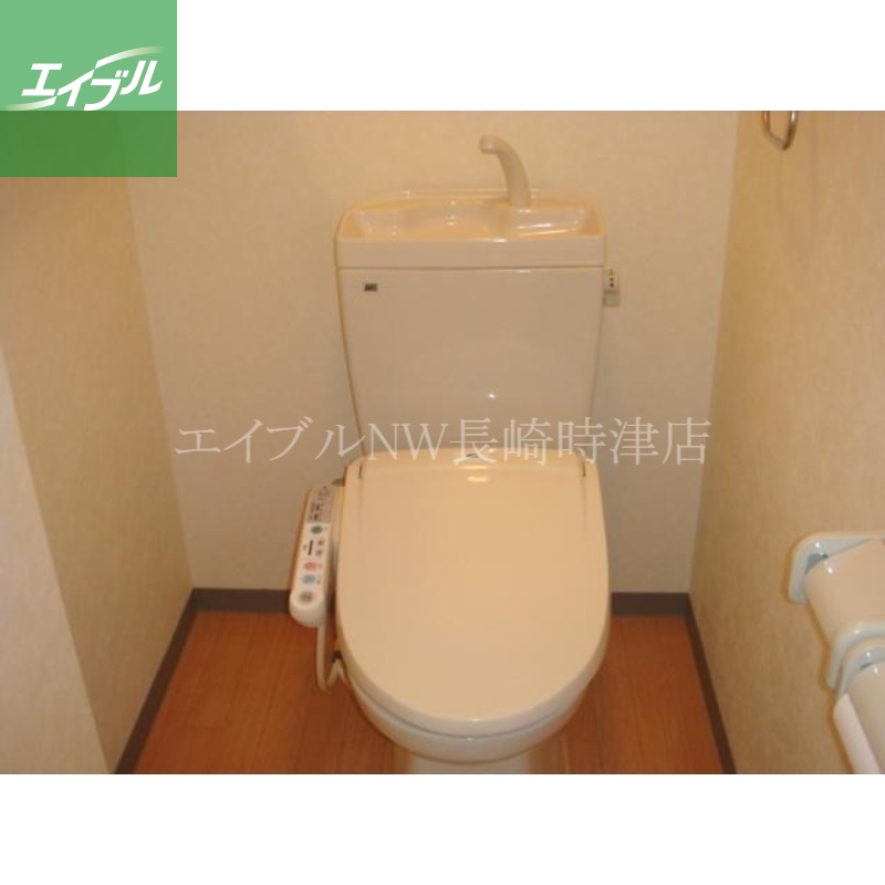 トイレ　※別号室参考写真