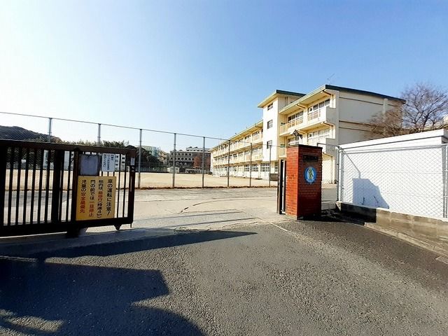 小学校　竹末小学校（小学校）まで250m
