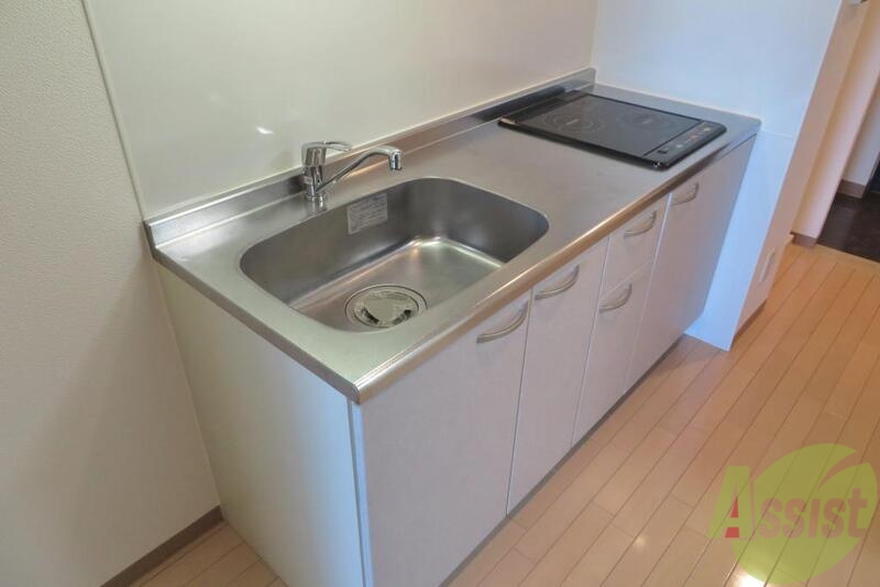 キッチン　ＩＨヒーターなので、お掃除も楽チン。