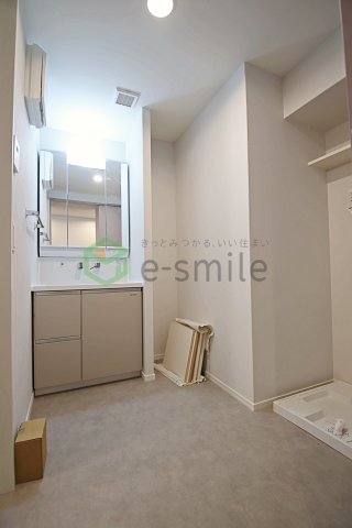 ロビー　落ち着いたロビーです