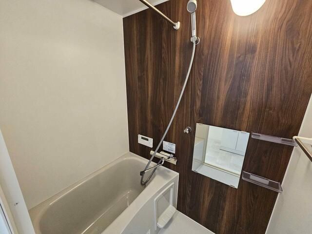 バス・シャワールーム　※同施工物件（イメージ）