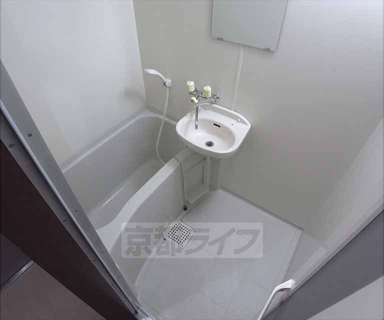 バス・シャワールーム　浴室です