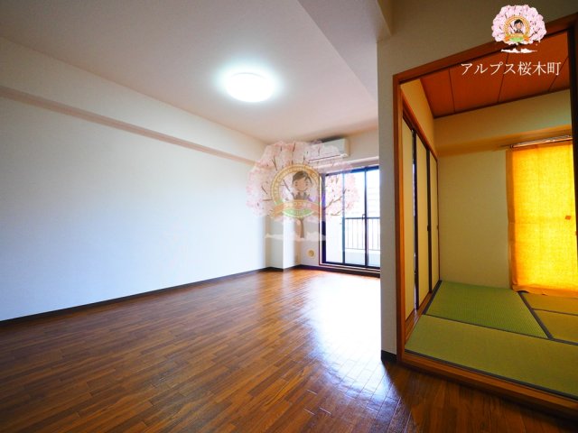 居室・リビング　別部屋参考写真