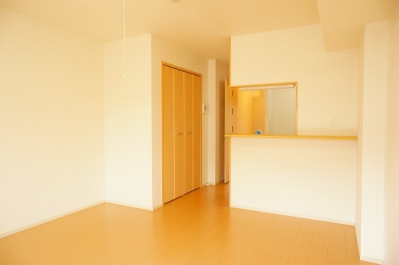 居室・リビング　図面と現状に相違がある場合には現状を優先