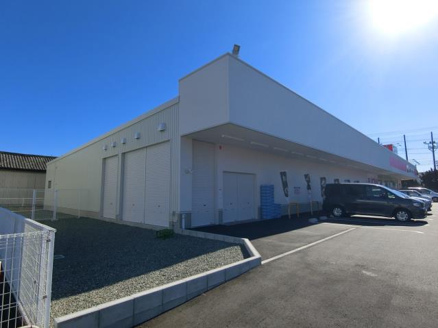 ドラックストア　ココカラファイン（ドラッグストア）まで1504m