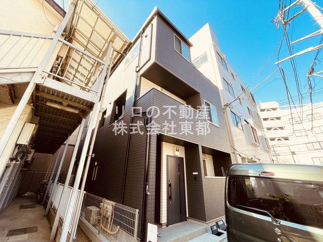 建物外観　京浜急行電鉄本線　井土ヶ谷　徒歩　２分◎