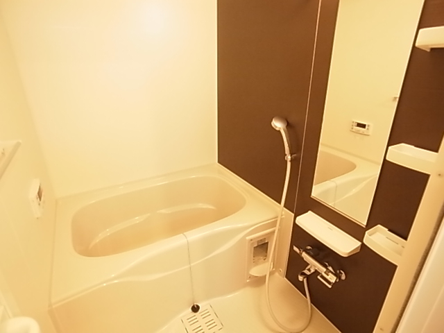 バス・シャワールーム　浴室暖房乾燥機付きバスルーム