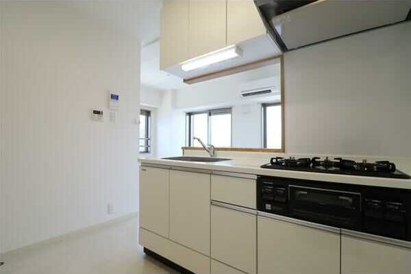 キッチン　※同物件内別室の写真を使用しております。