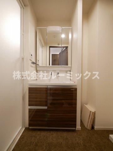 洗面設備　使いやすい洗面所です