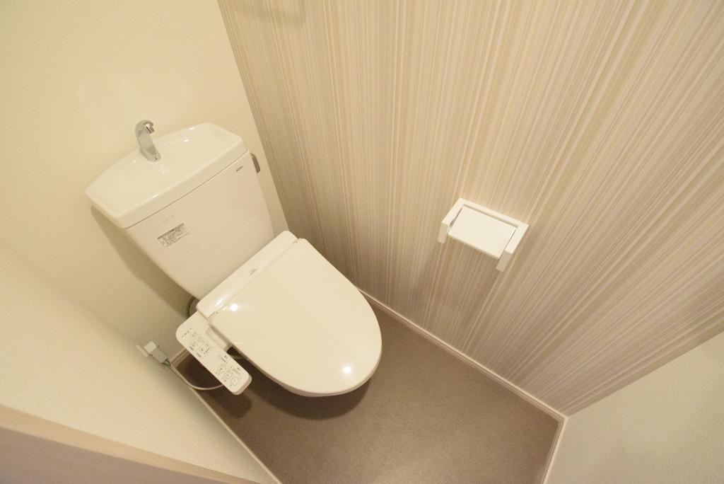 トイレ　シャワー付トイレ