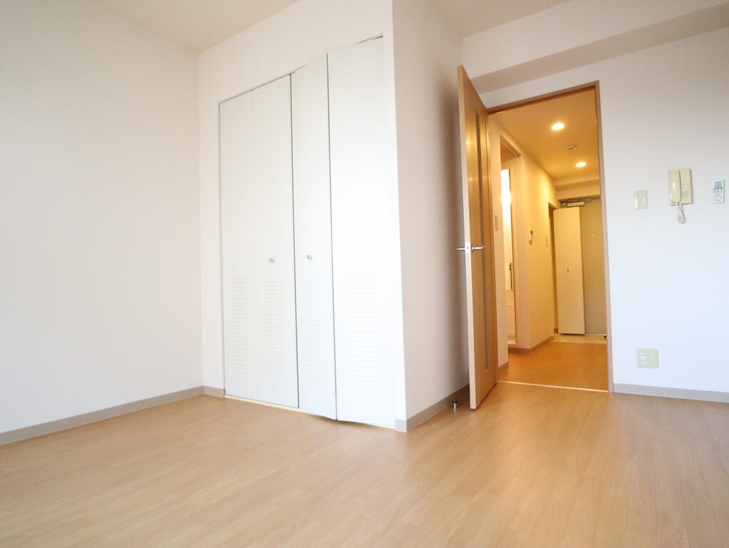 居室・リビング　洋室1