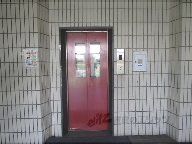 その他　エレベーター