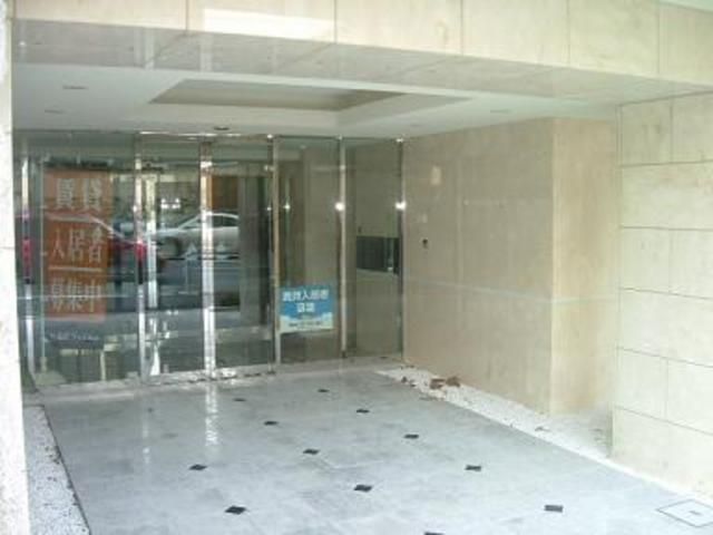 エントランス　きれいなエントランス