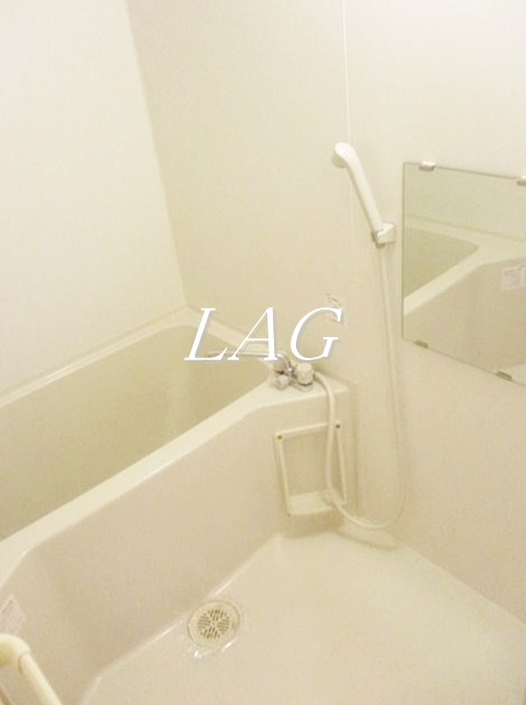バス・シャワールーム　お風呂です。