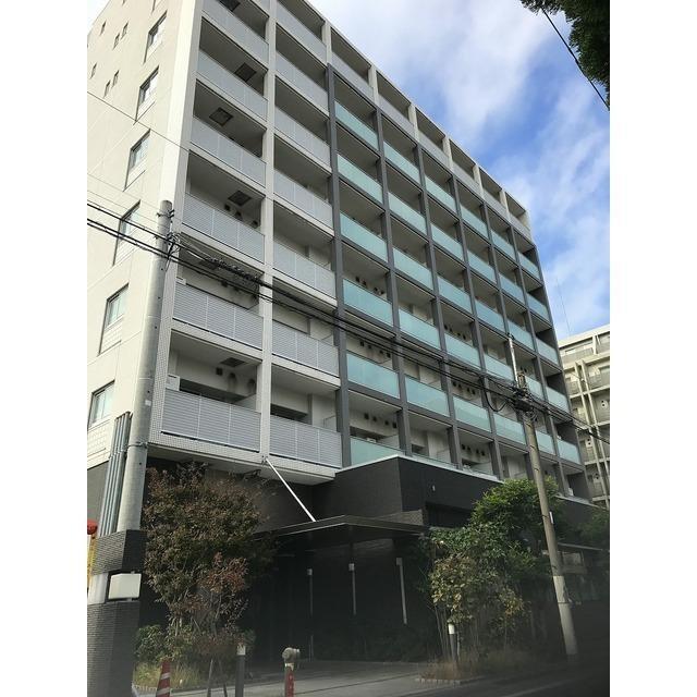 建物外観　９階建ての賃貸マンション