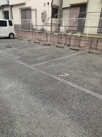 駐車場　駐車場完備です