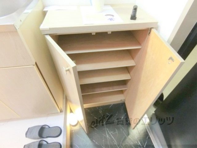 その他設備　下駄箱