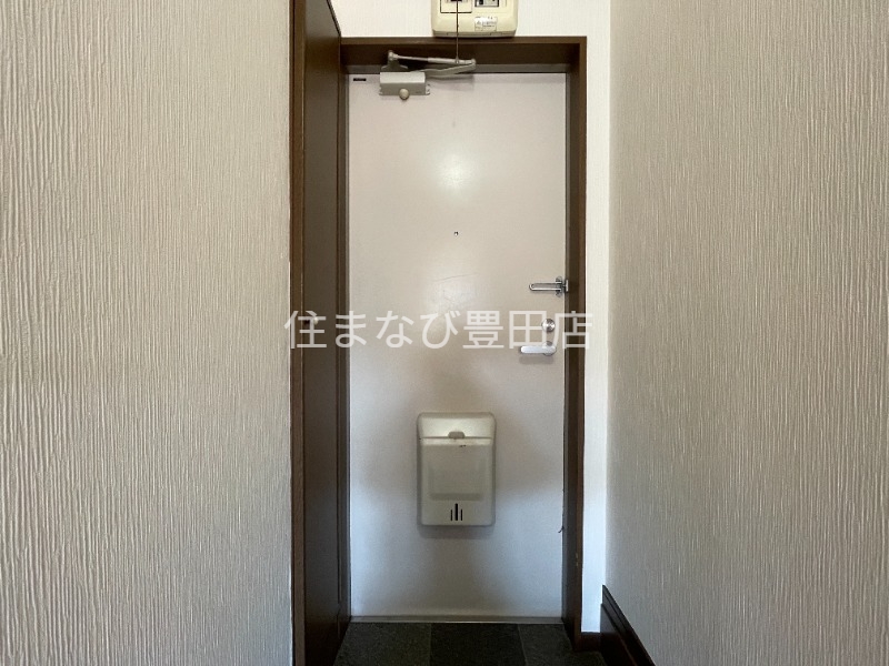 玄関　同型タイプ