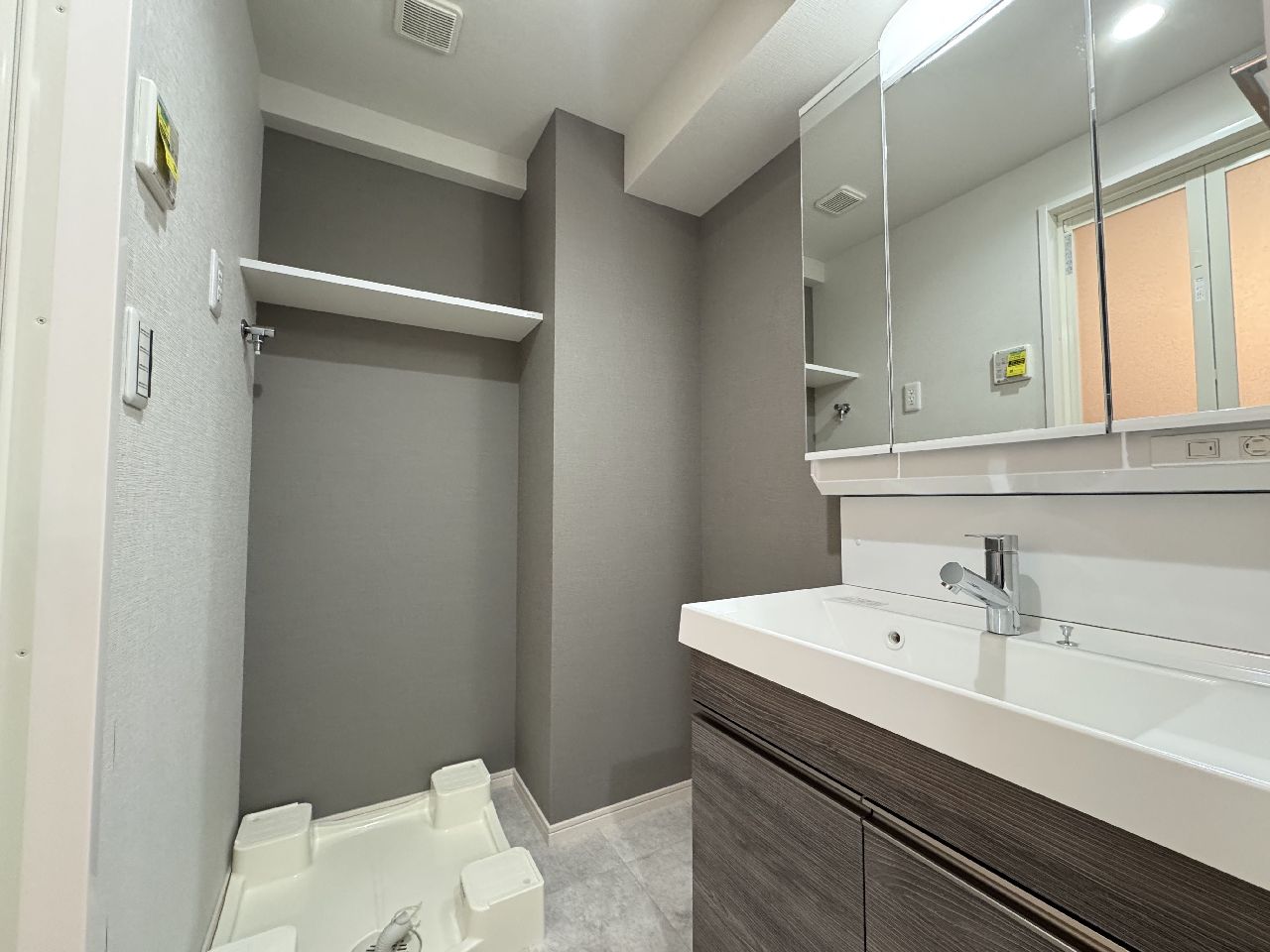 洗面設備　忙しい朝には欠かせない洗面所です