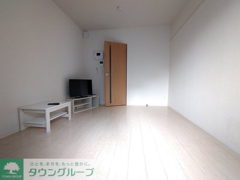 その他部屋・スペース　清潔感のあるシンプルなデザインのお部屋です。