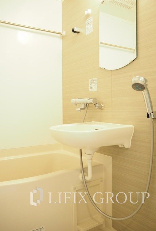 バス・シャワールーム　風呂