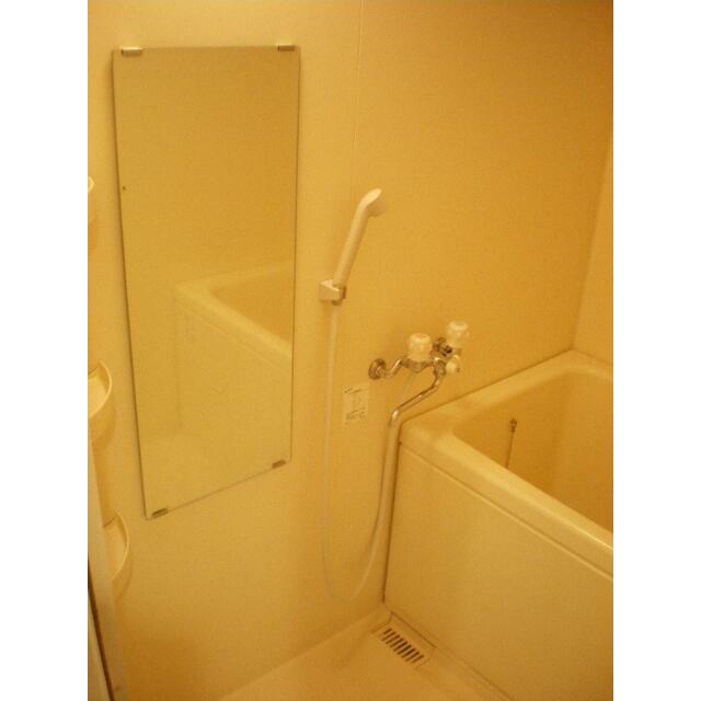 バス・シャワールーム　浴室換気乾燥暖房器付き※写真転用