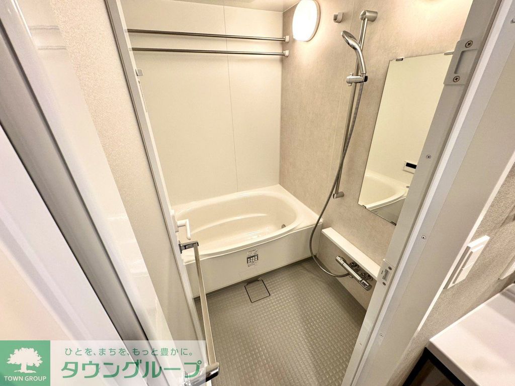 バス・シャワールーム　バス