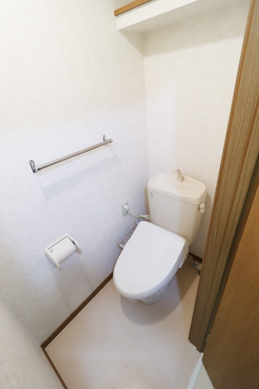 トイレ　図面と現状に相違がある場合には現状を優先