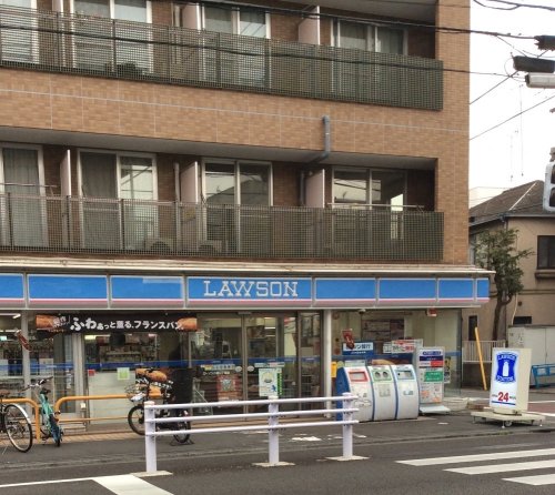 コンビニ　ローソン 八雲二丁目店（コンビニ）まで92m