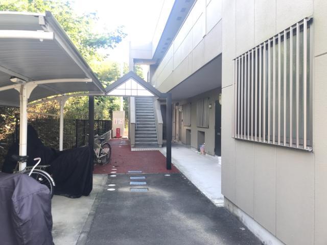 エントランス　外観写真（昼）