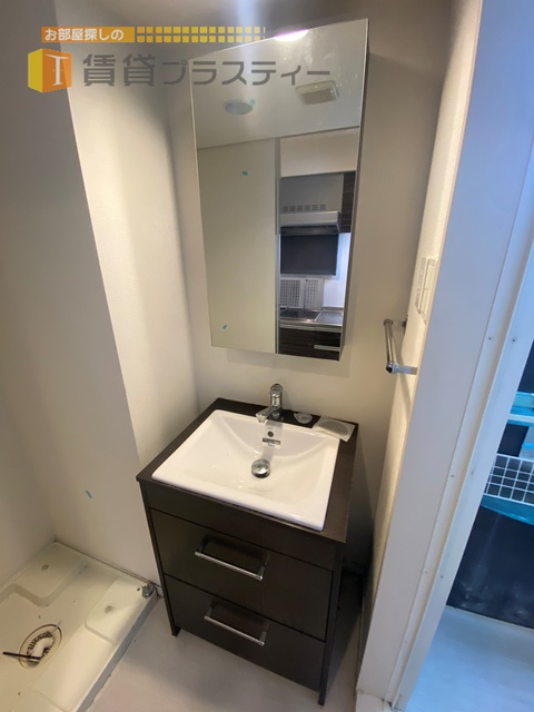 洗面設備　毎日使いますよね…独立洗面台。