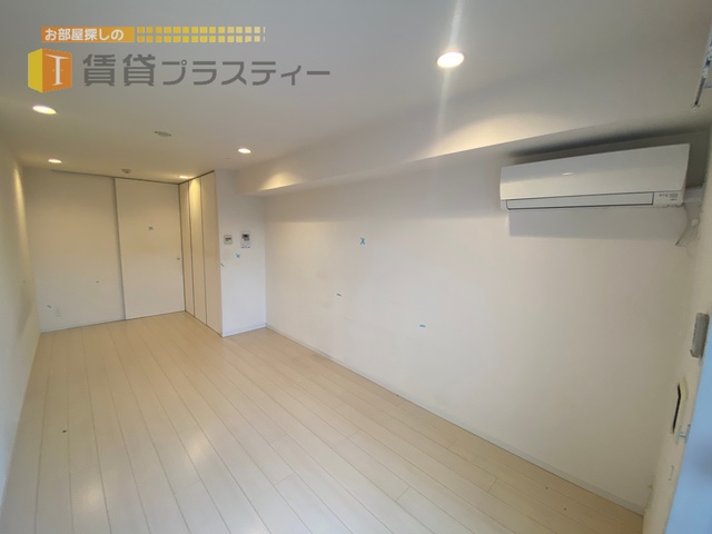居室・リビング　広く家具の配置がしやすいお部屋です。