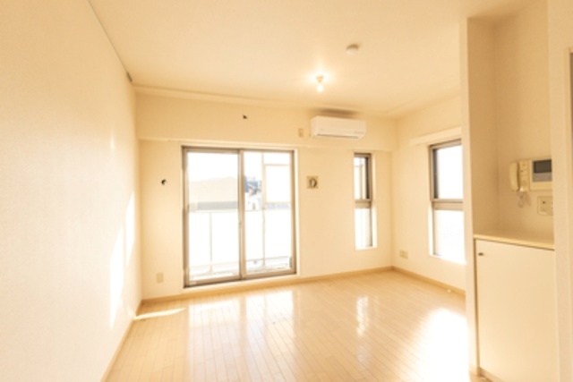 居室・リビング　※参考写真※