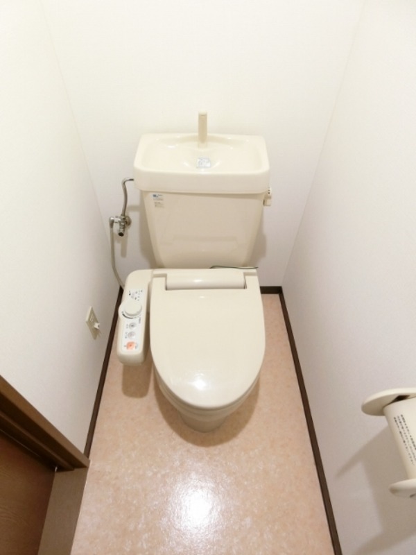 トイレ　図面と現状に相違がある場合には現状を優先