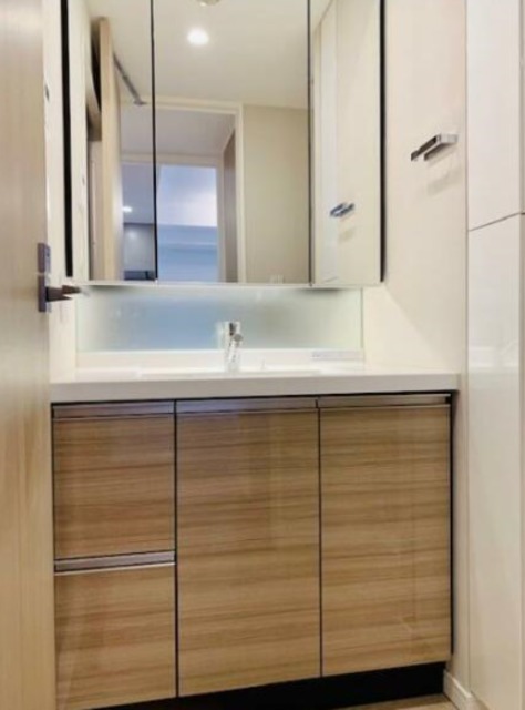 洗面設備　参考写真