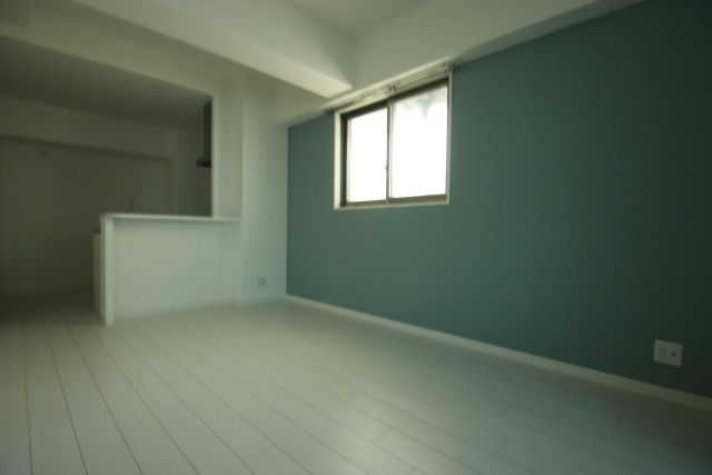 居室・リビング　※別階の写真です。