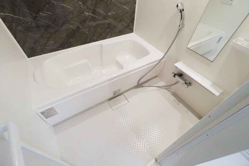 バス・シャワールーム　図面と現状に相違がある場合には現状を優先