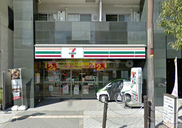 コンビニ　セブンイレブン 大阪谷町6丁目店（コンビニ）まで718m