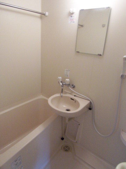 バス・シャワールーム　バス