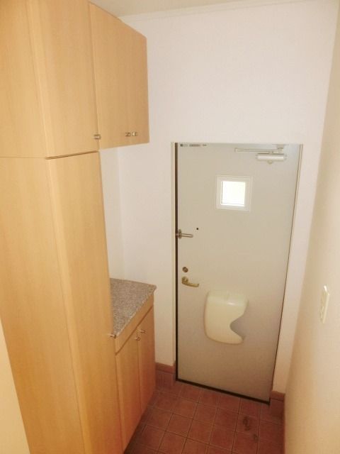 玄関　シューズボックス付きの玄関です！