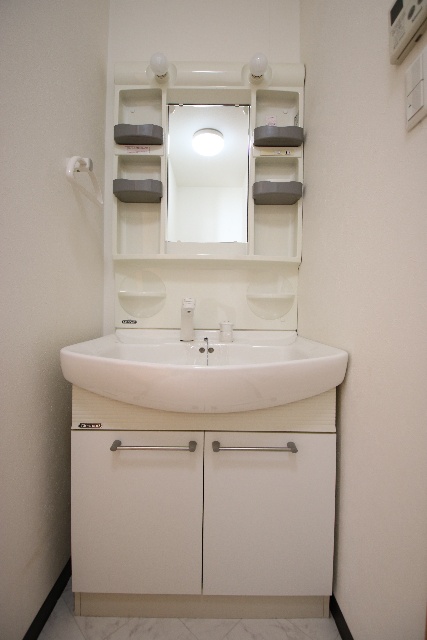 洗面設備　※別室の参考写真の為、現況優先です。